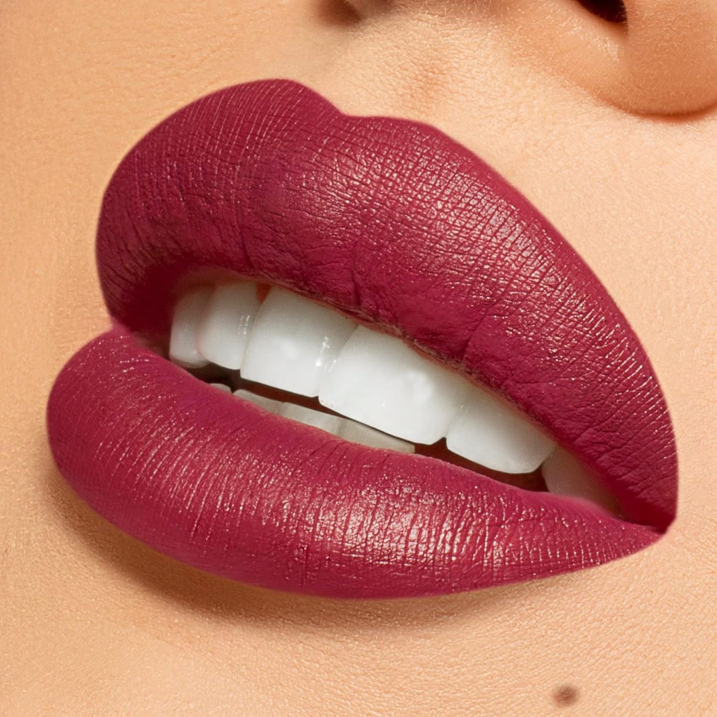 KAB Cosmetics Lip Kit (Red Velvet)